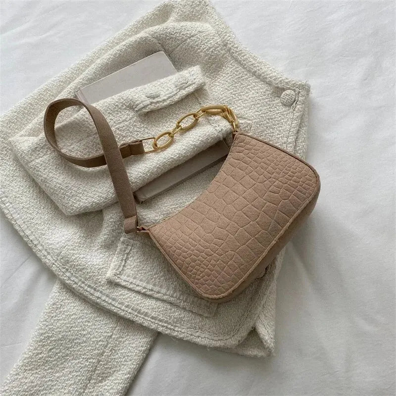 2024 Autumn Small Shoulder Bag – Retro Chic & Gentle Look