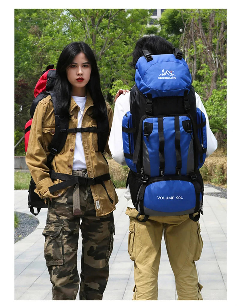 Men’s Camping Bag – Spacious, Waterproof & Tough