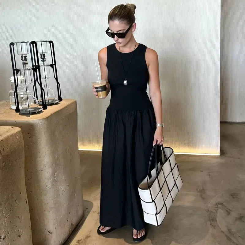 Elegant Sleeveless Long Dress – Y2K Style
