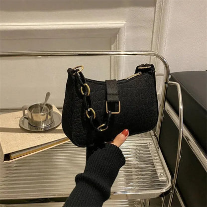 2024 Autumn Small Shoulder Bag – Retro Chic & Gentle Look